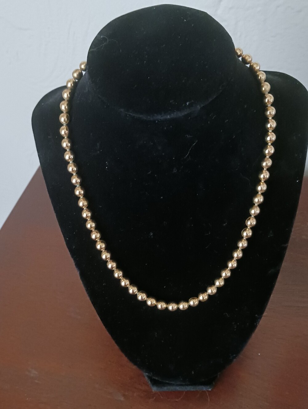 Metal Ball Link Necklace